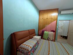 Thrift Drive (D19), Terrace #548159151